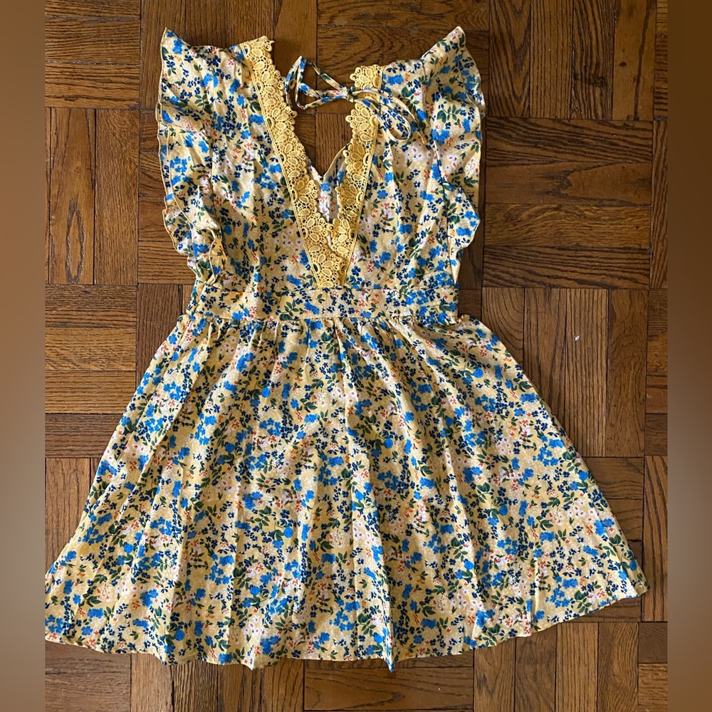 TWO Kojooin Summertime Dresses - Picture 6 of 6